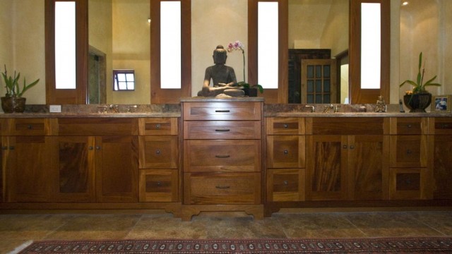 Stained Bathroom with Asian Flair